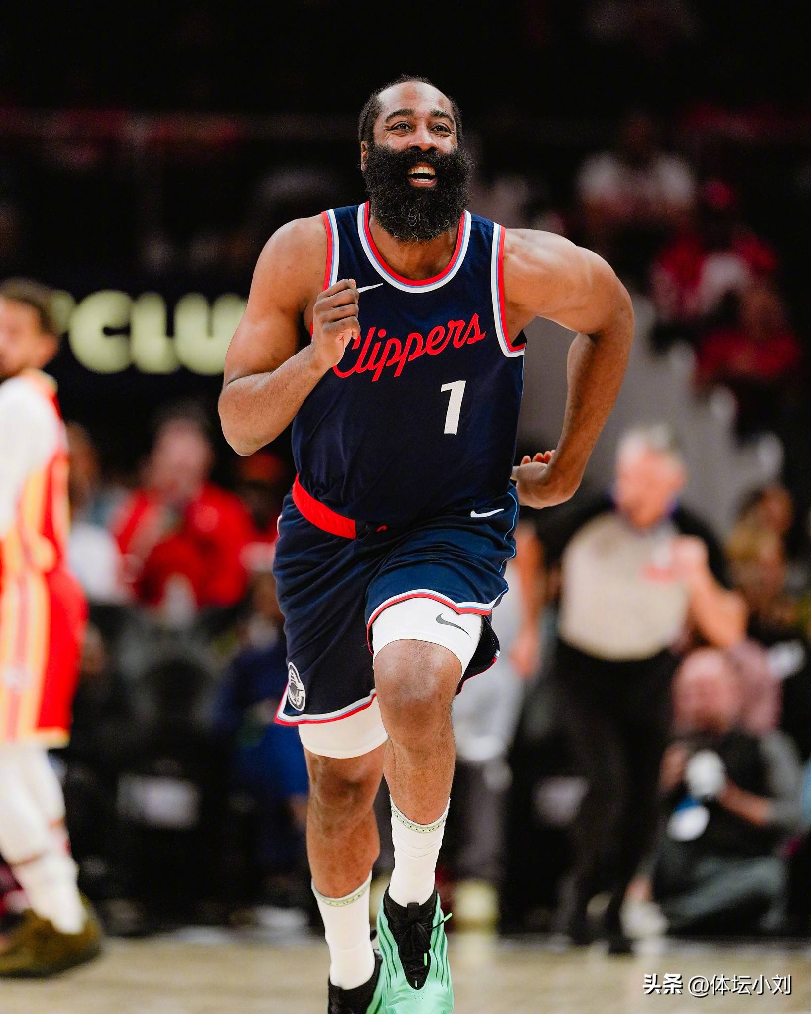 NBA总决赛倒计时;洛杉矶快船今夜状态回暖;细节引发关注;悬念犹存;赛季目标并未改变的简单介绍 NBA总决赛倒计时;洛杉矶快船今夜状态回暖;细节引发关注;悬念犹存;赛季目标并未改变的简单介绍