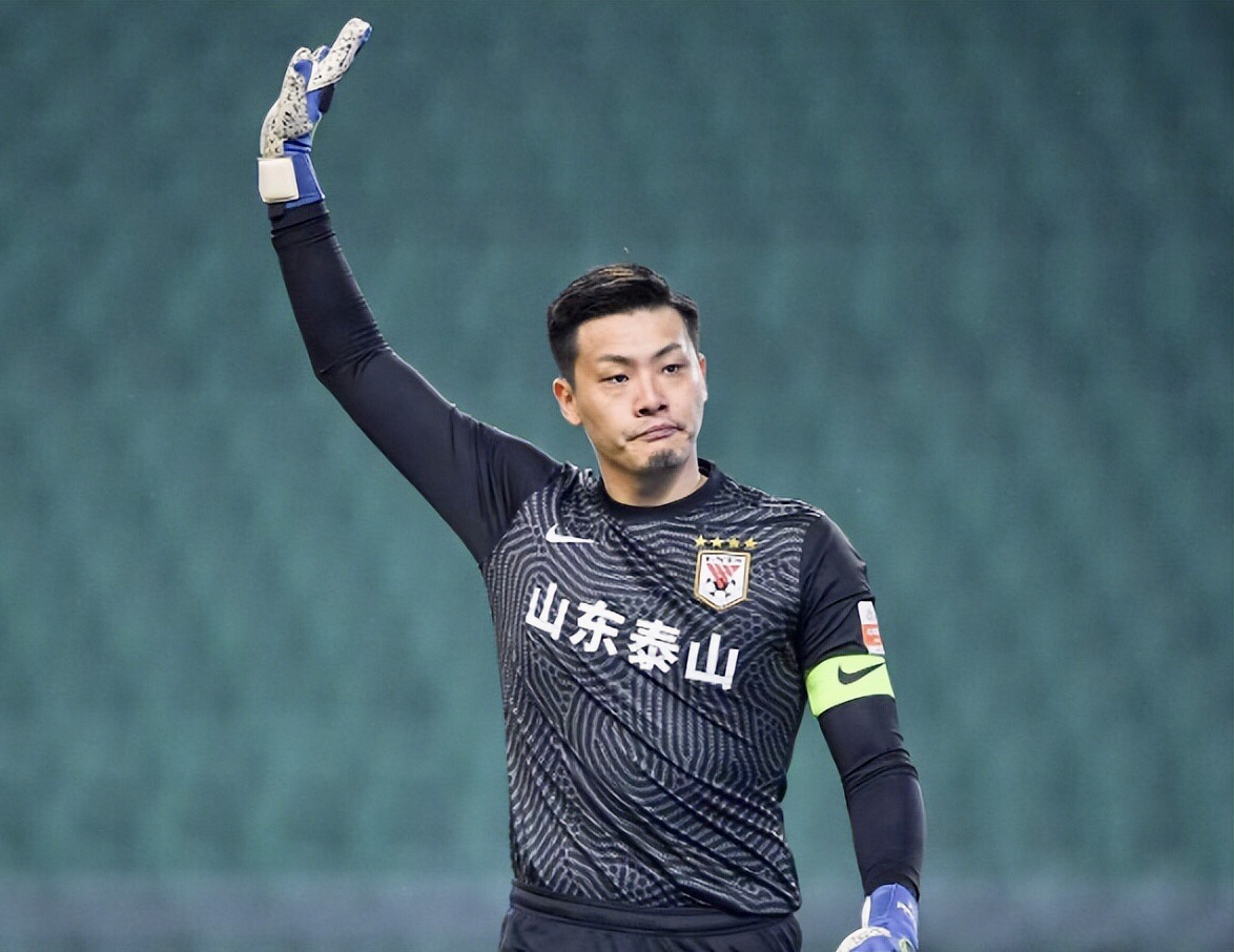 关于赛后葡超焦点战,山东泰山回应争议,悬念犹存,轮换策略成焦点的信息 关于赛后葡超焦点战,山东泰山回应争议,悬念犹存,轮换策略成焦点的信息